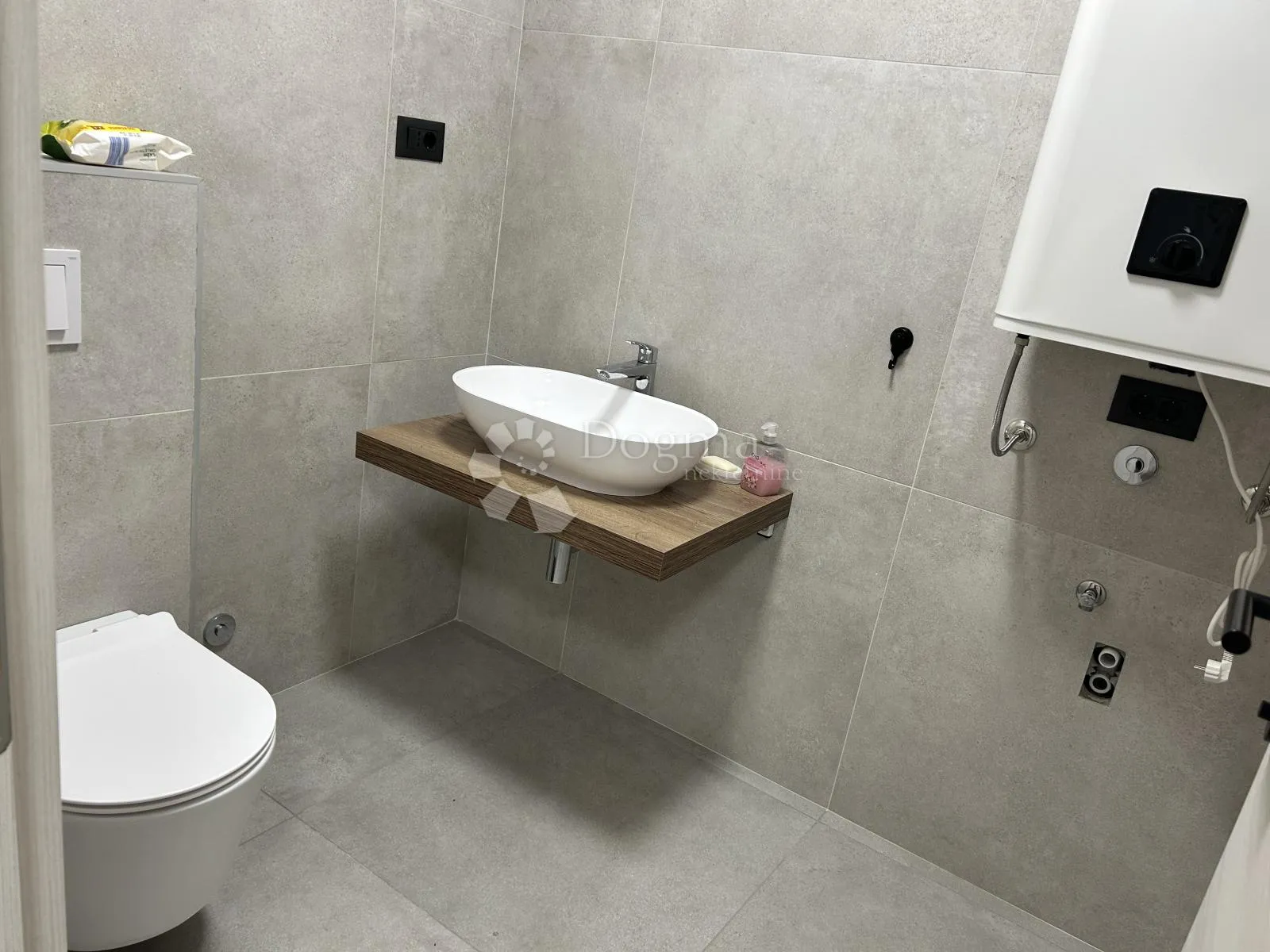 istra,kršan -moderna prizemnica okružena prirodom! prilika - slika 13