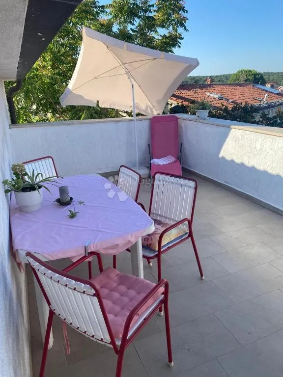 funtana!prilika!uhodana apartmanska kuća na parceli sa velikim potencijalom! - slika 40