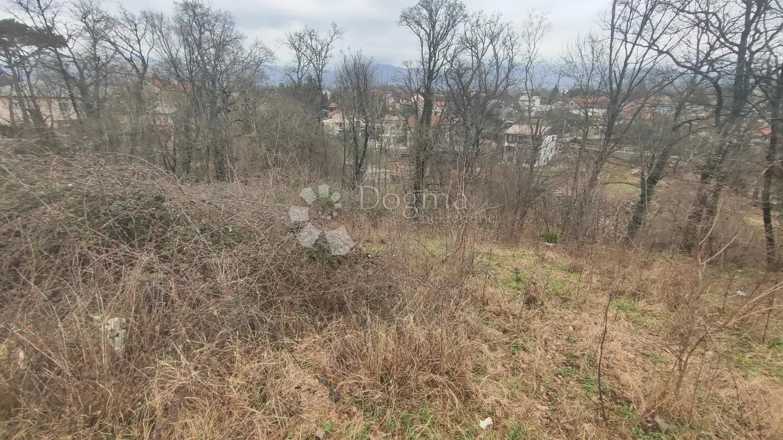 zemljište strogi centar čavli - slika 2