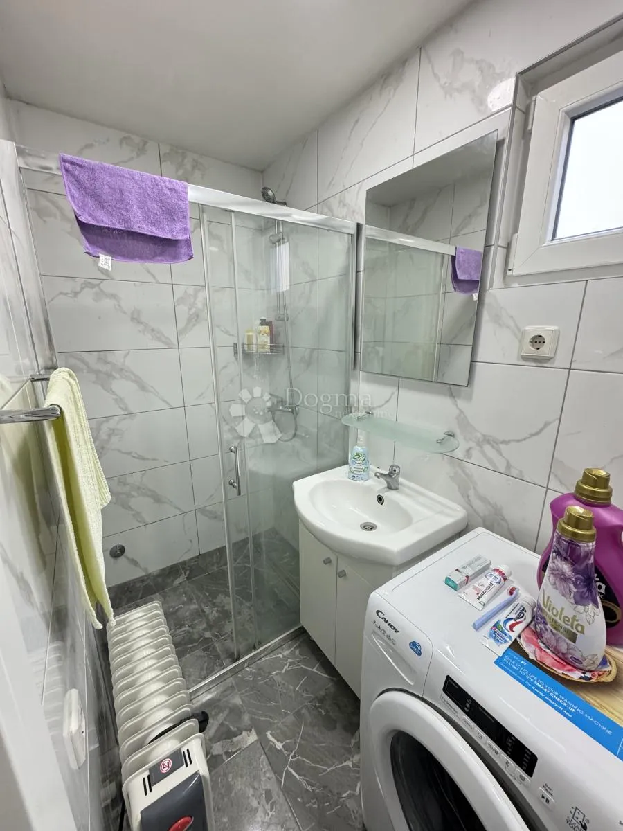 potencijal za gradnju nove kuće - 504 m2 - slika 16