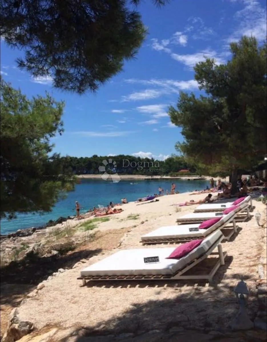 fantastična lokacija, dvojna kuća sa 3 apartmana samo 250 metara do plažena - slika 43