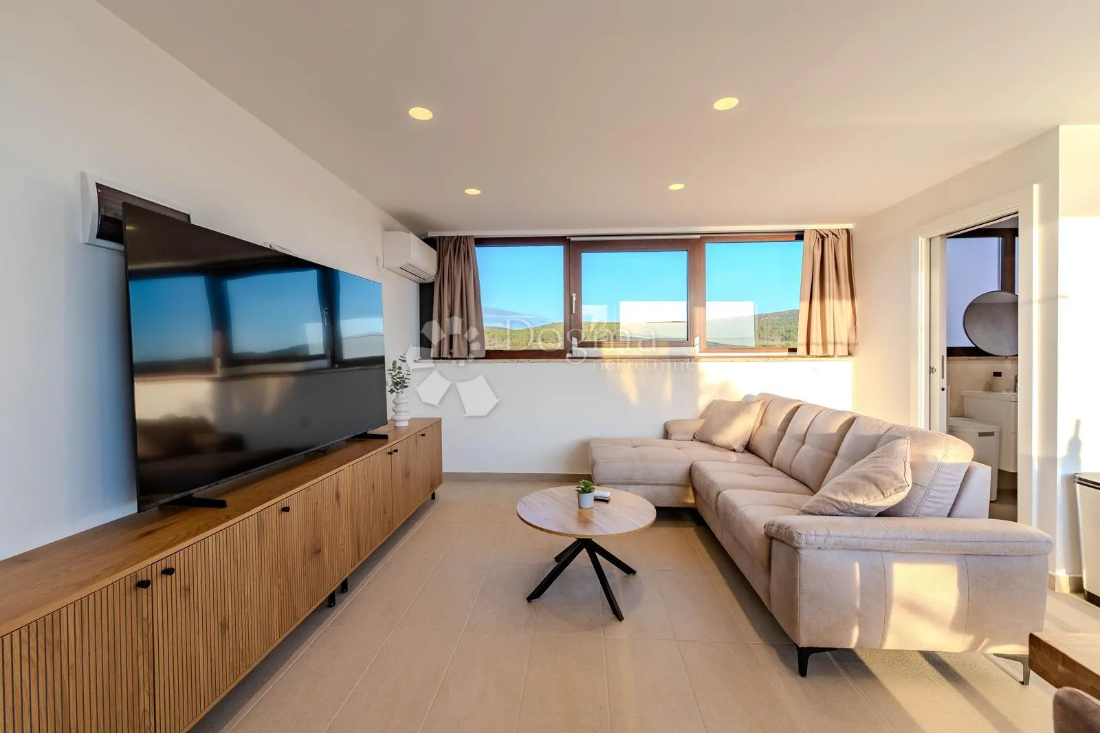 turanj - penthouse s pogledom na more - slika 2