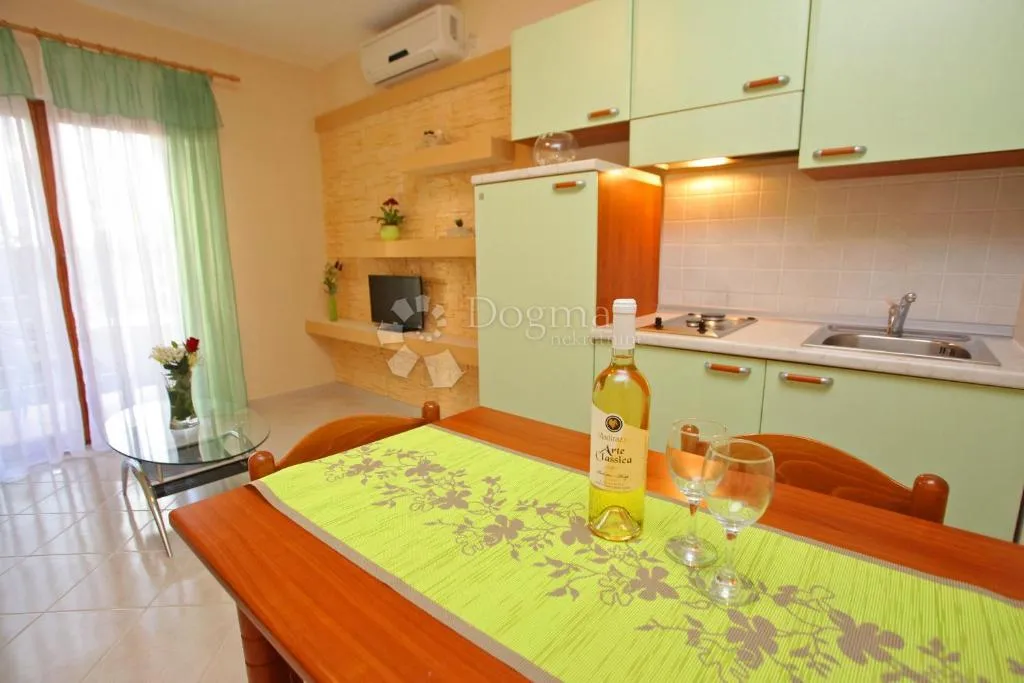 apartmanska kuća u blizini mora i plaže - sukošan - slika 23
