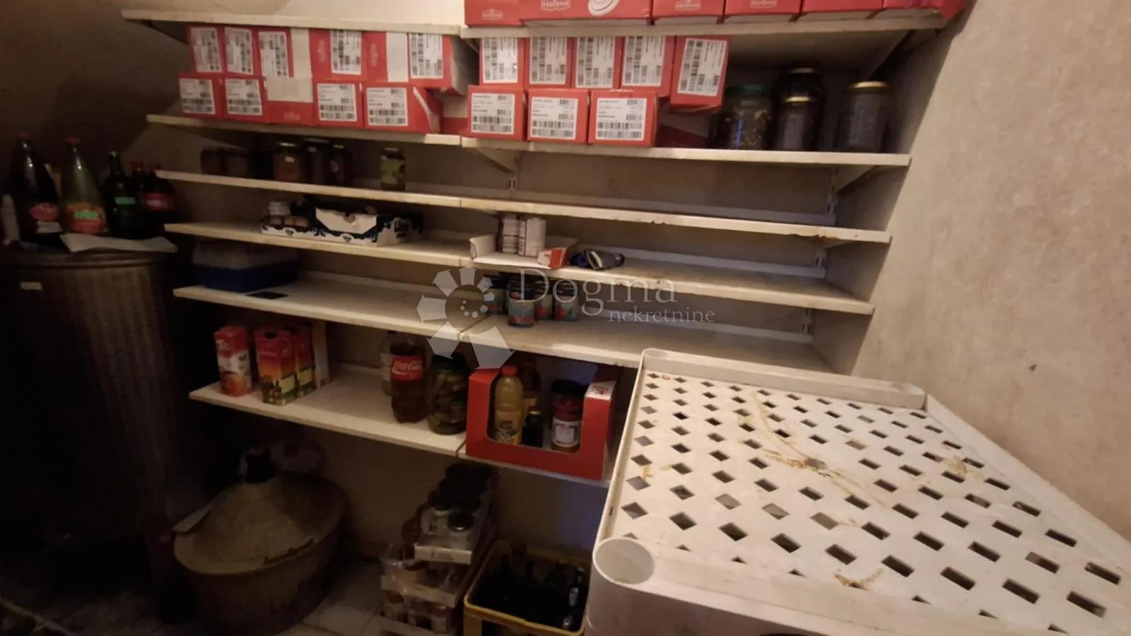 seoski raj 5 minuta od centra grada - slika 23