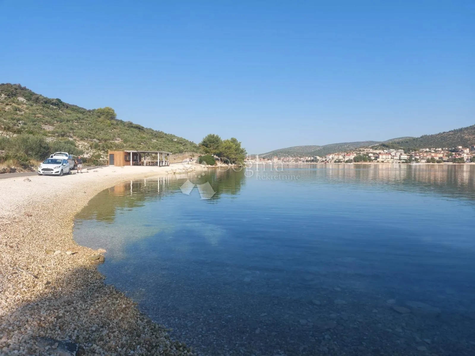 Marina – Zemljište prvi red do mora, 1.410 m² - NOVO!