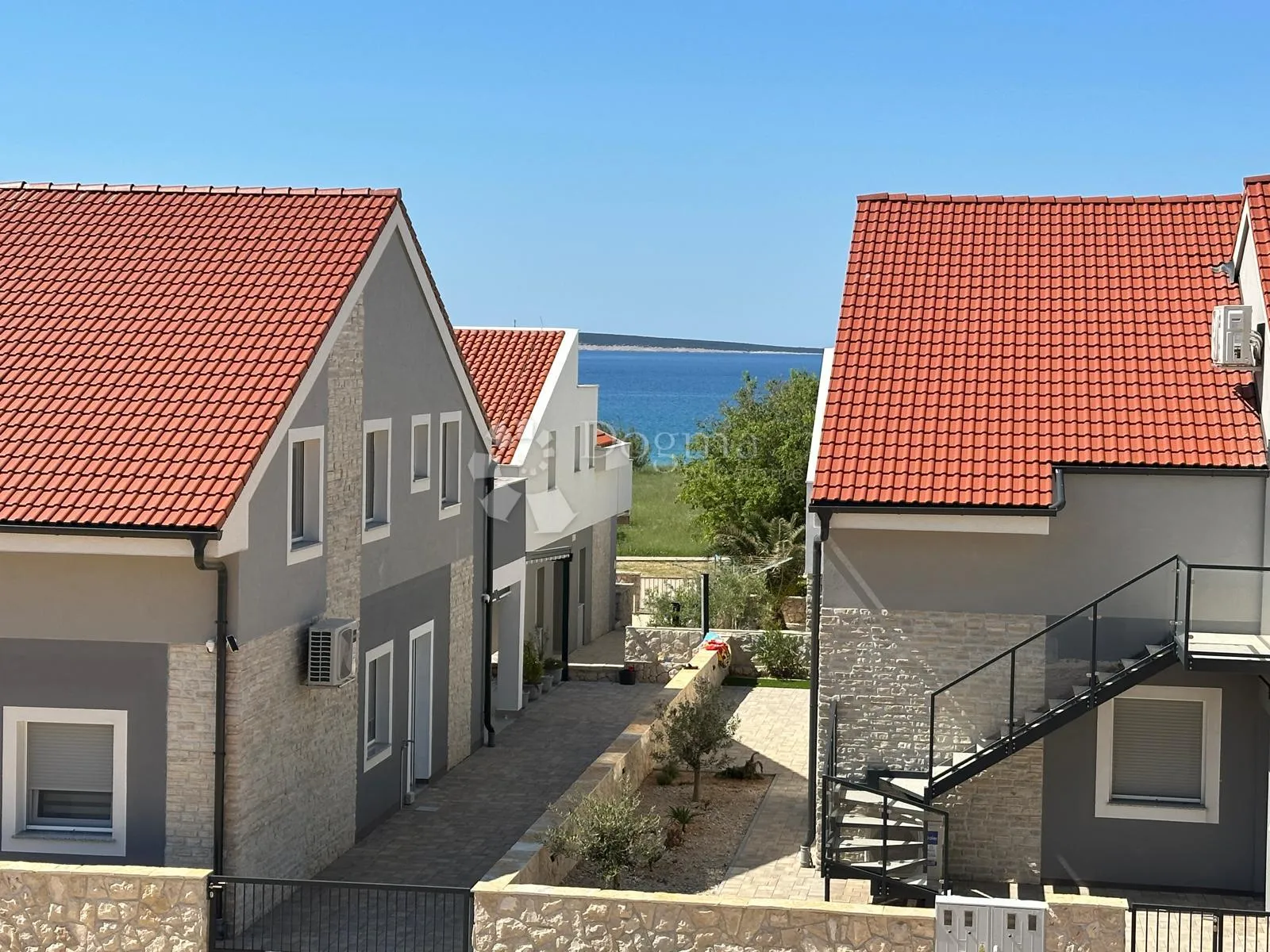 prodaje se apartman novalja gajac novogradnja s1 prizemlje - slika 33