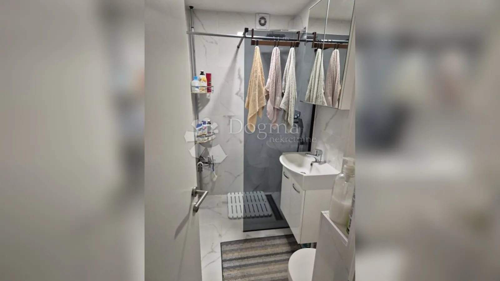 ***sniženo*** sesvete (gajišće) – 3s stan s vrtom 100 m², garaža + parking - slika 4