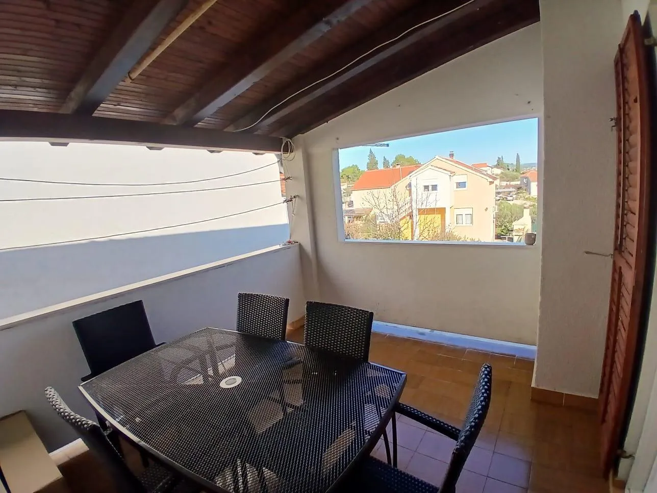 dvije terase, tri sobe, jedan prekrasan pogled | bilice - slika 18