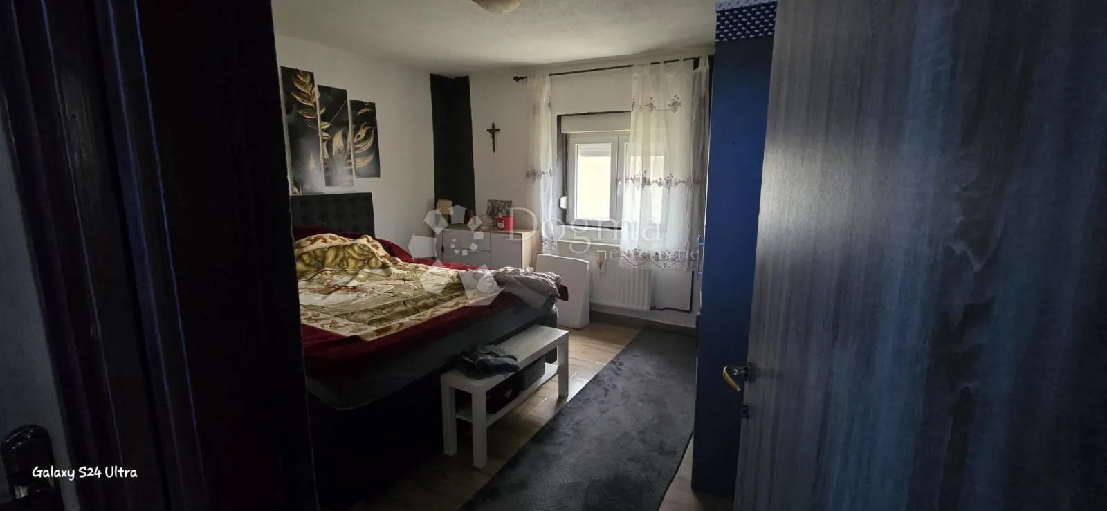 obiteljska kuća sa dva stana + pomoćni objekt sa dva apartmana - slika 6
