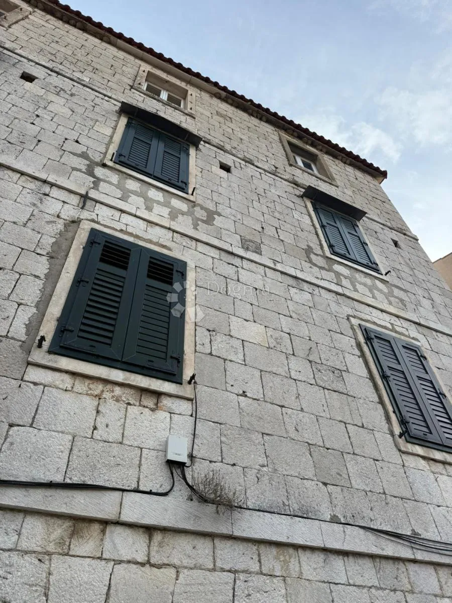 stari grad omiš, prilika! - slika 2