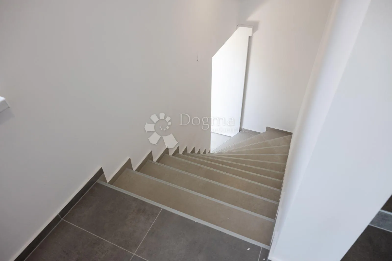 mandre, otok pag – apartman s pogledom na more - slika 4