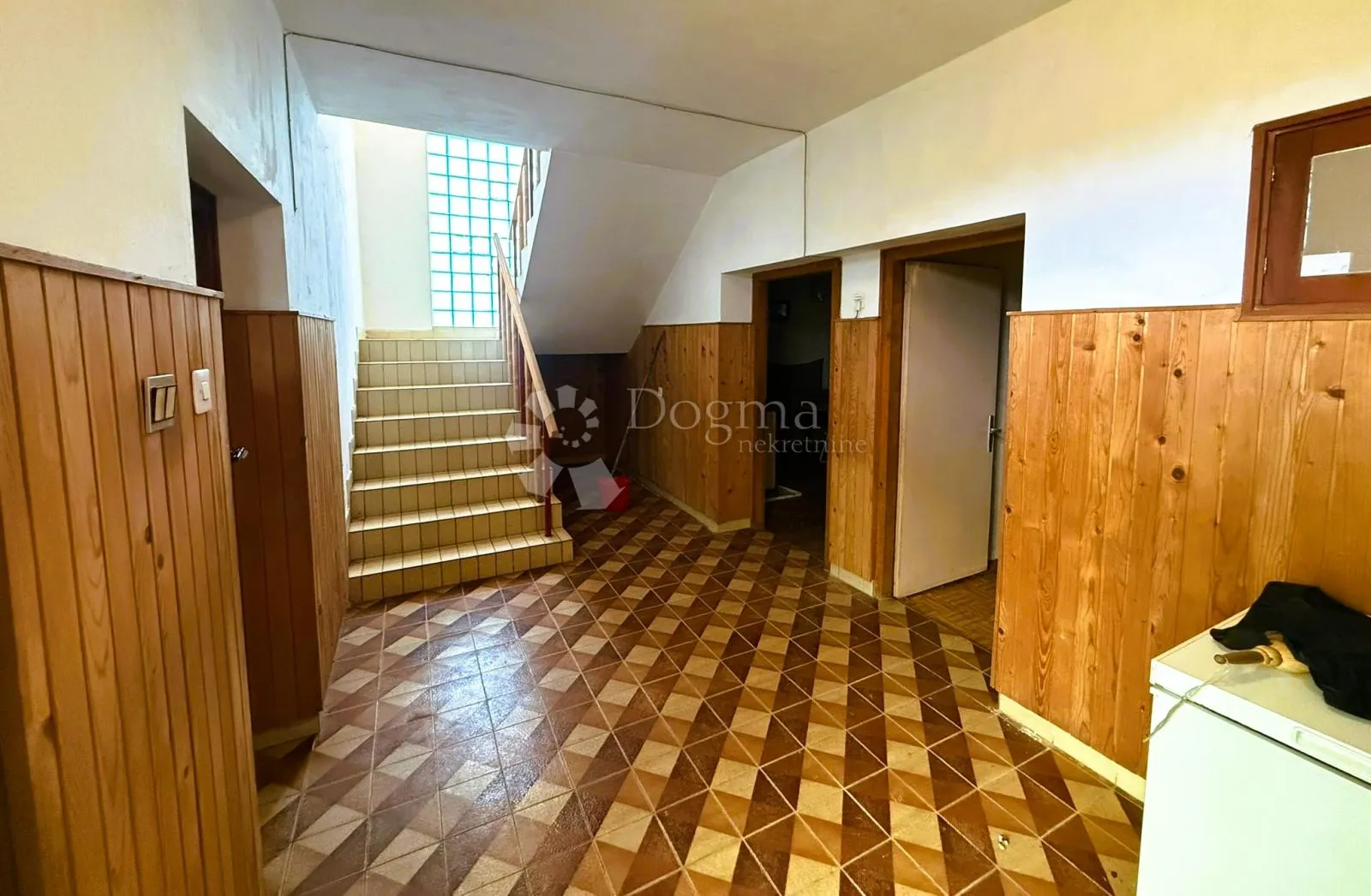kuća za život i hobije - prostor, priroda i potencijal u strugi - slika 3