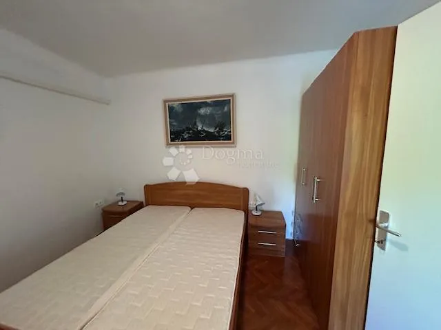 šarmantna starina u prvom redu do mora - slika 21