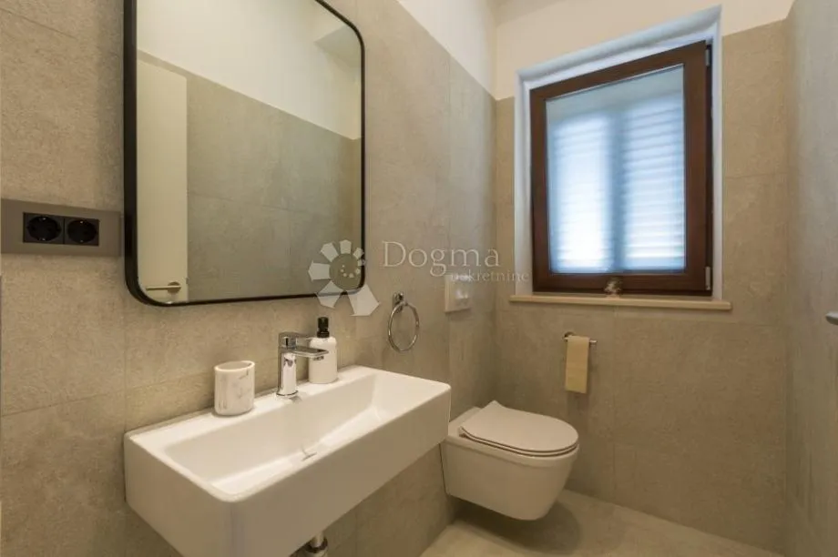 moderna novogradnja sa 2 spavaće sobe- istra, poreč-okolica - slika 7