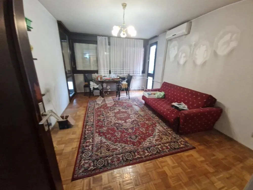 stan s puno mogućnosti u španskom - slika 2