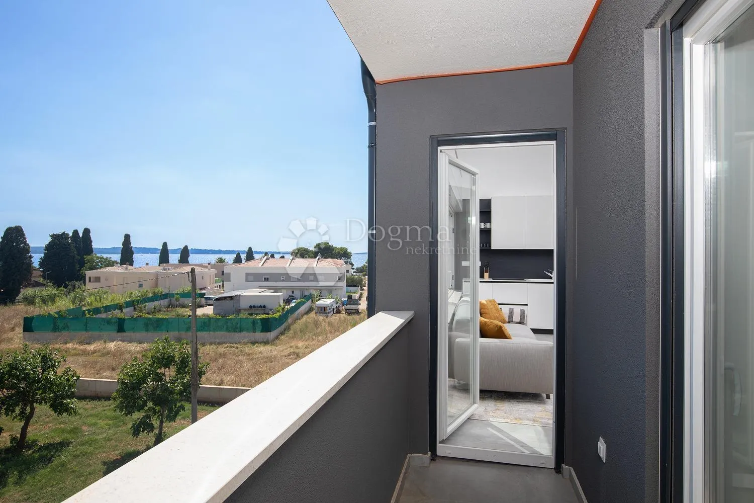 prekrasan penthouse s pogledom na more - fažana - slika 20
