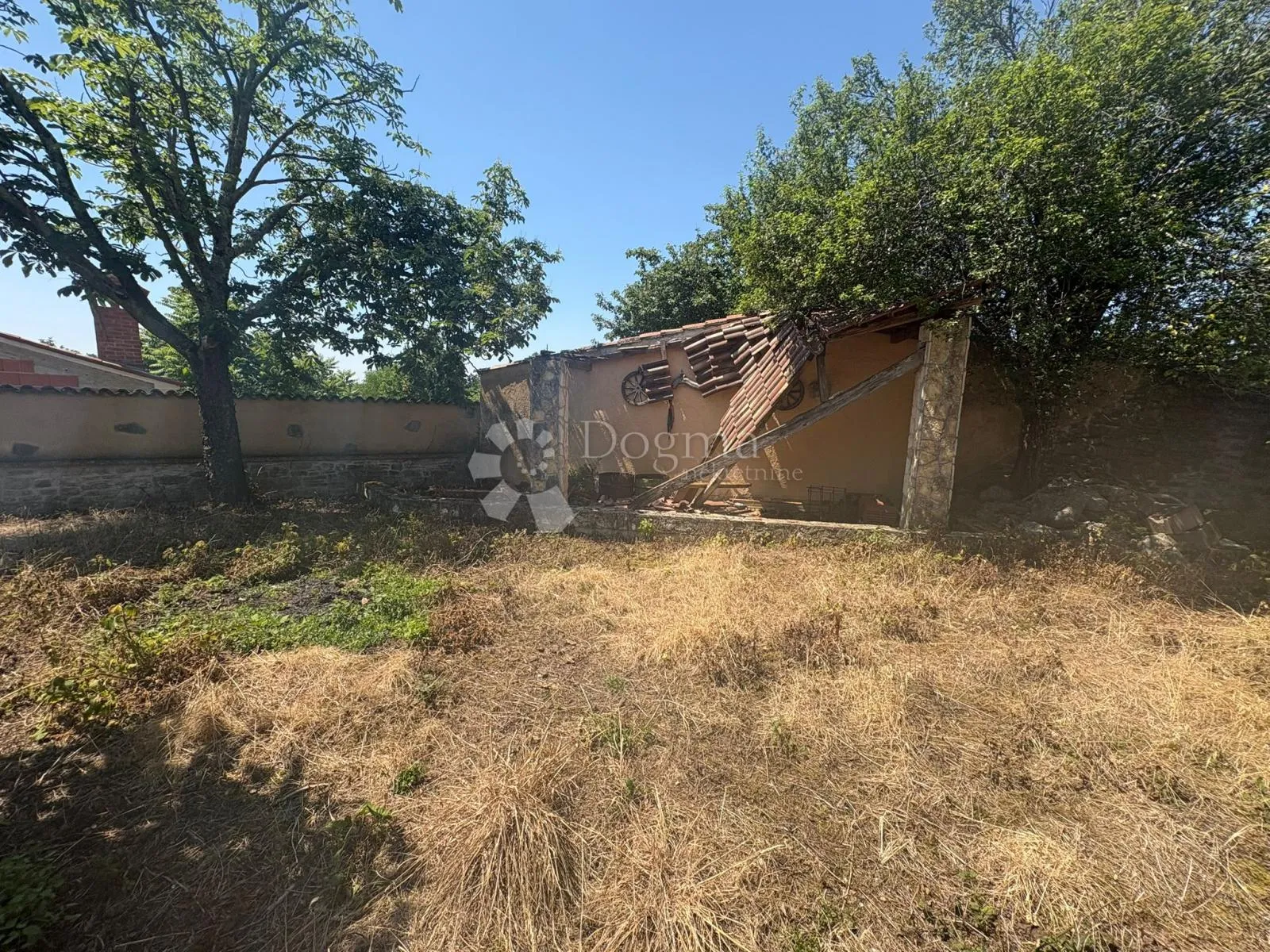 kuća sa velikim potencijalom u srcu istre - slika 2