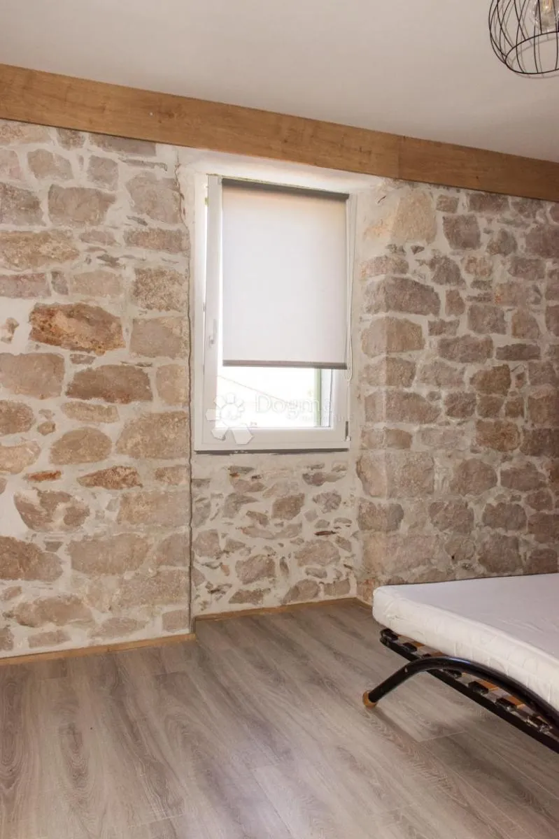 kamena idila na otoku ižu - slika 11