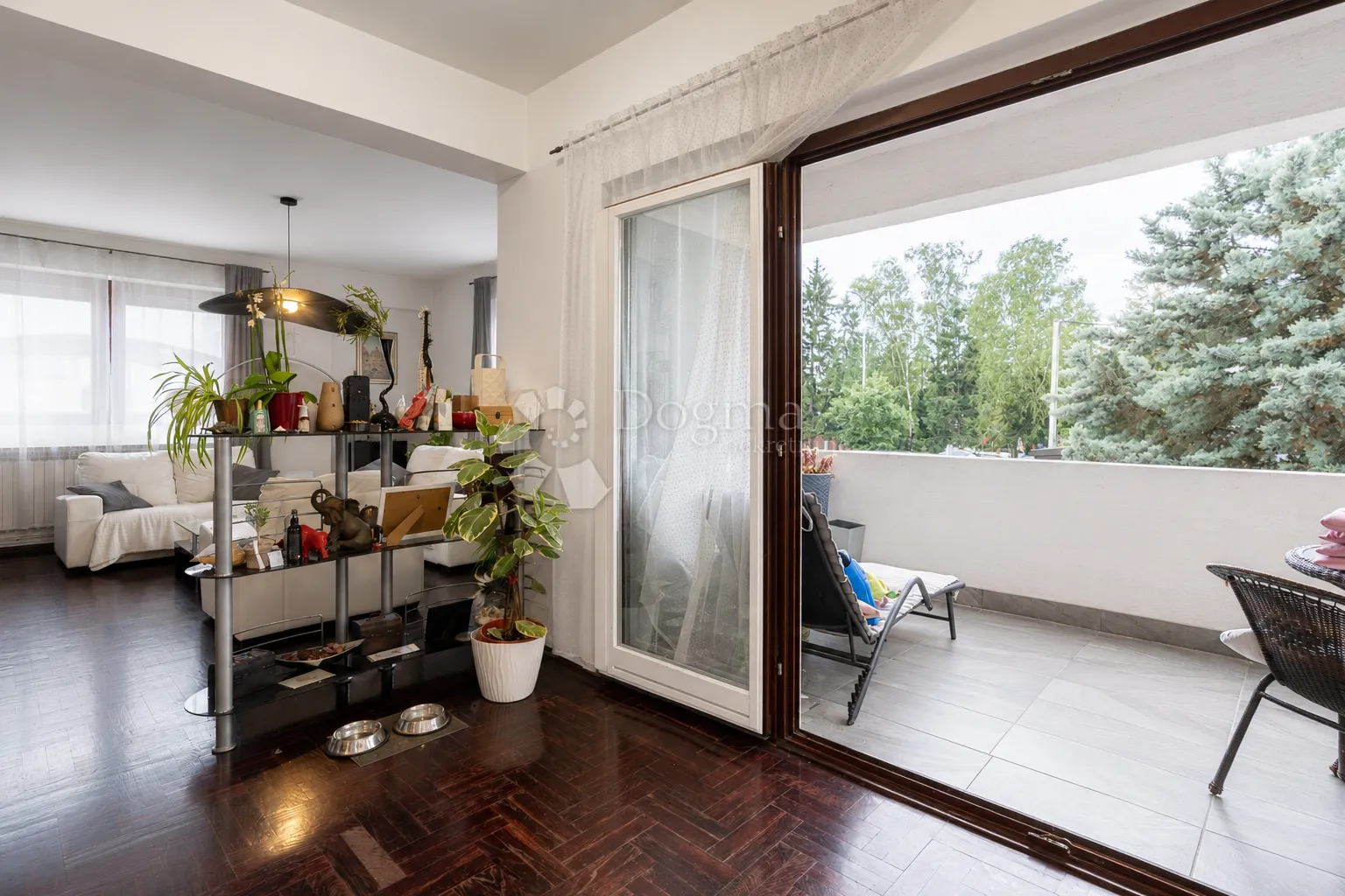 127 m², 4-soban stan s loggiom i parkirnim mjestom, gornji stenjevec - slika 5