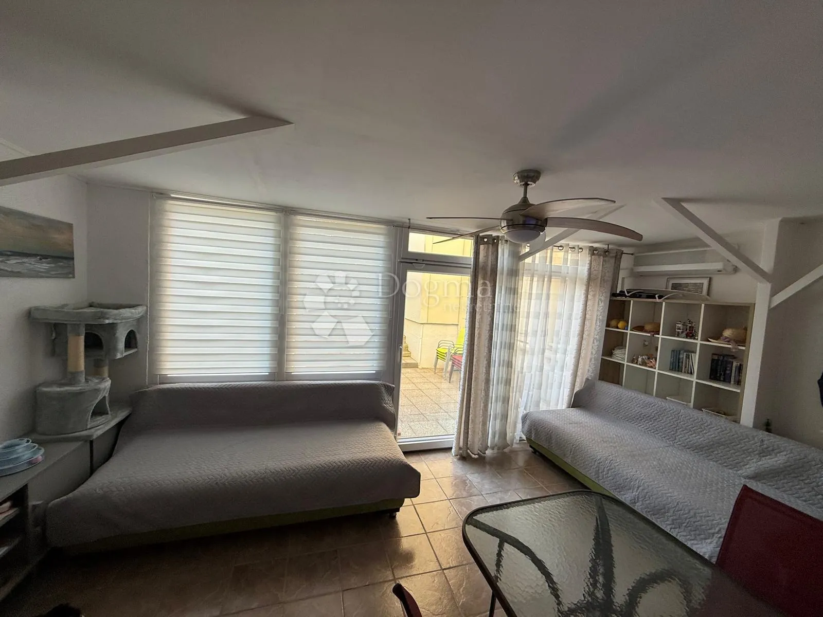 apartman u prizemlju s velikom terasom - slika 15