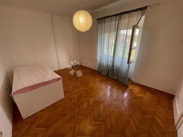 saršoni-120m2,kompletno uređena kuća odmah useljiva - slika 6