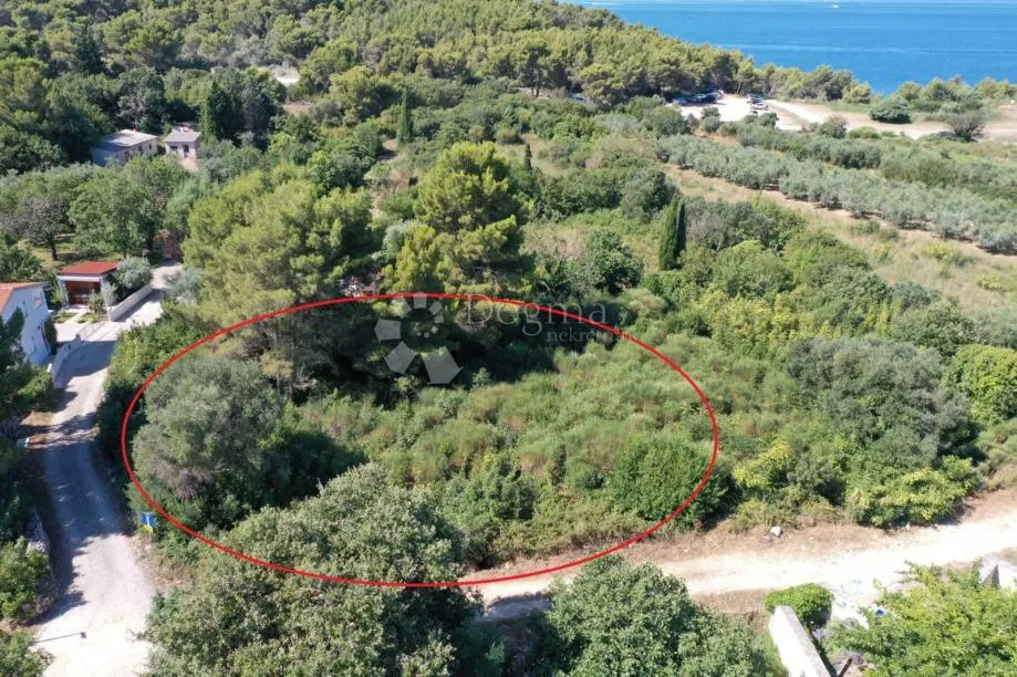 građevinsko zemljište 300m od mora - slika 16