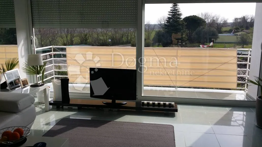 novigrad, dvoetažni apartman 100 m od mora - slika 4