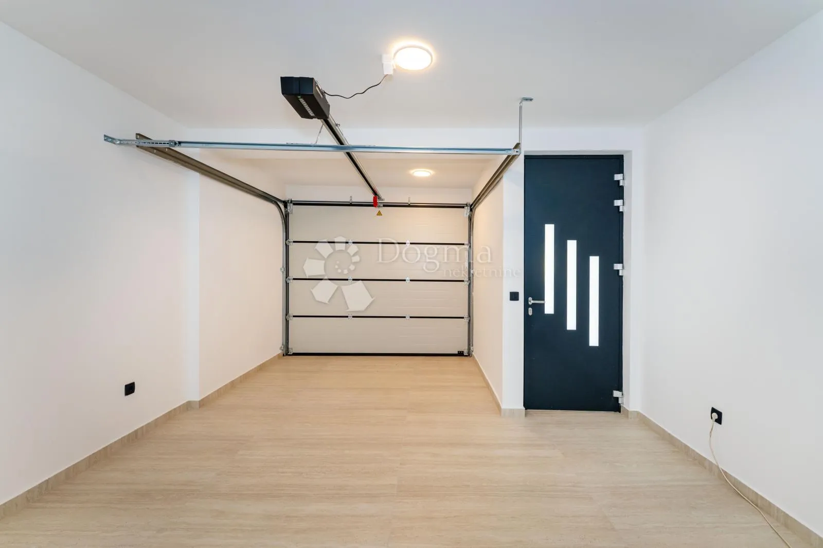 diklo lux penthouse – lift&bazen na krovu,70m od mora - slika 46