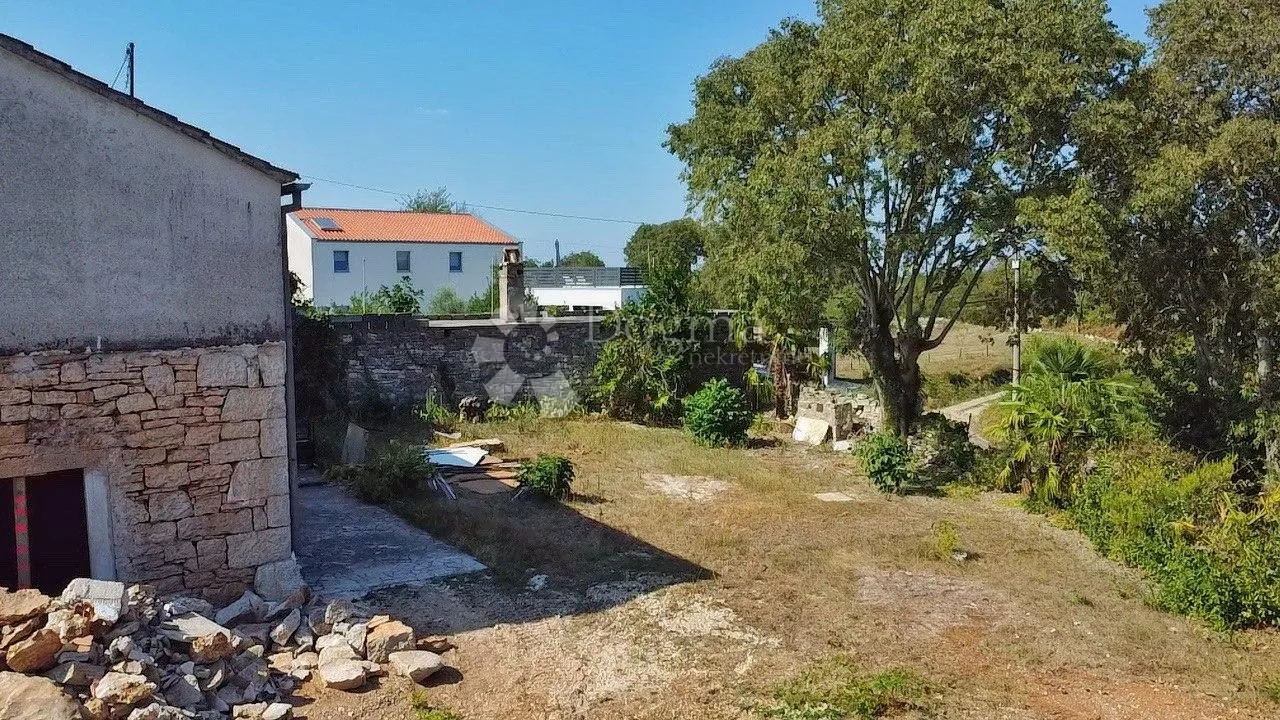 prekrasna istarska kuća na umirujućoj lokaciji - slika 12