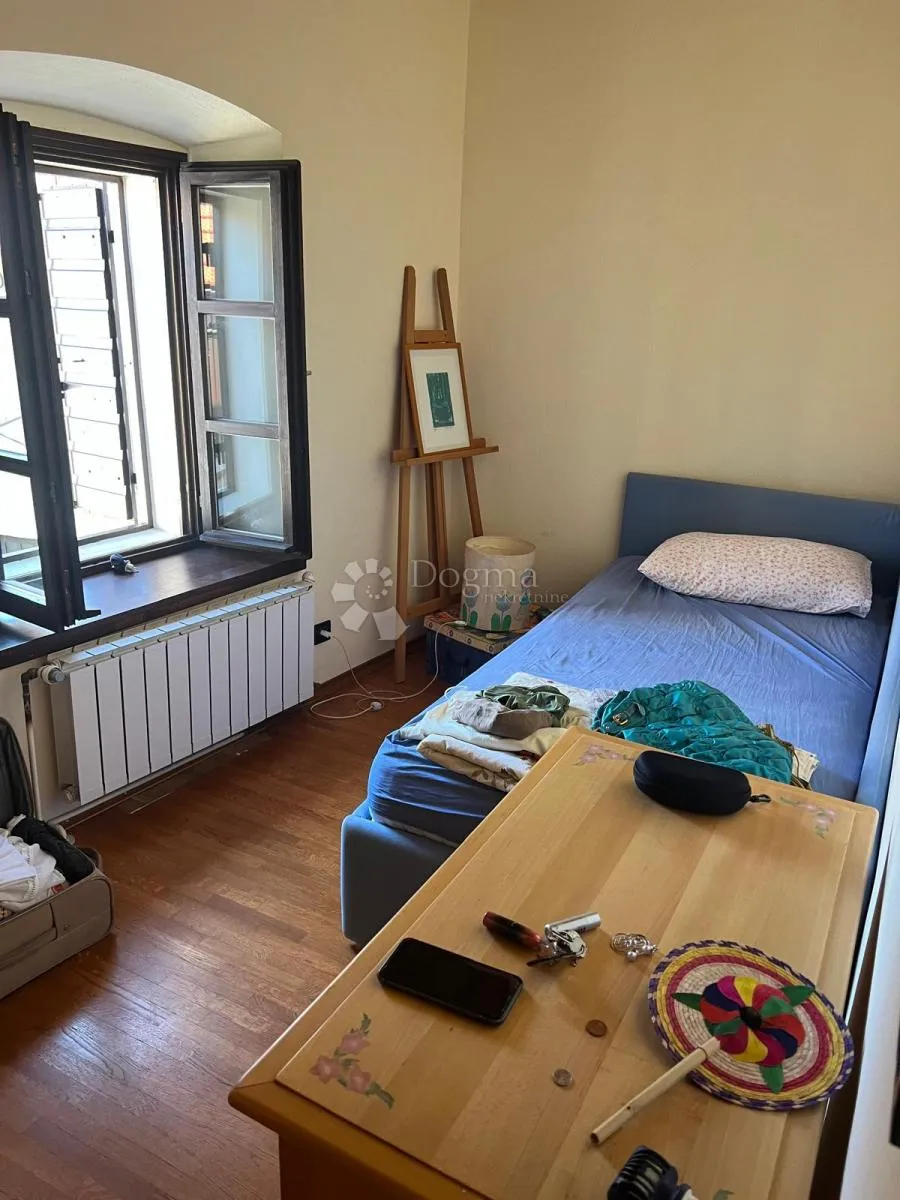 prilika, kamena vila, jelsa, otok hvar - slika 15