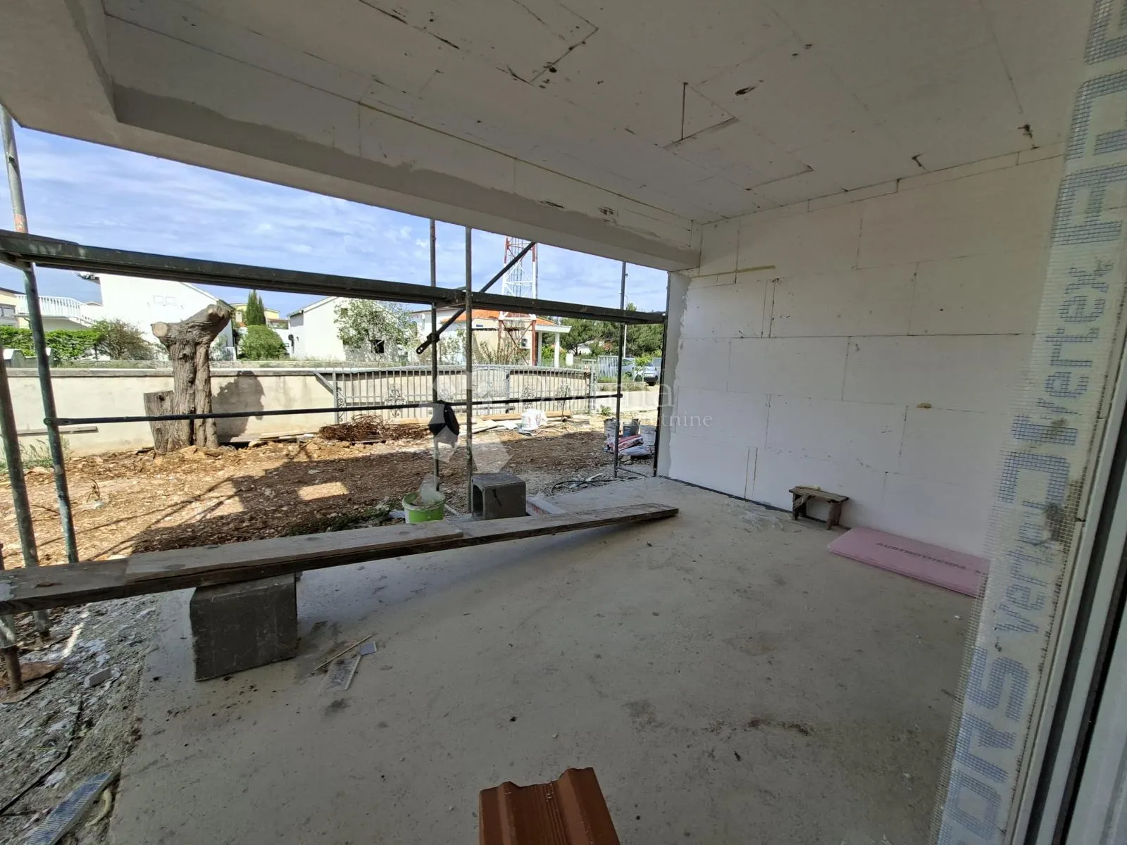 dvoetažni apartman sa bazenom - slika 18