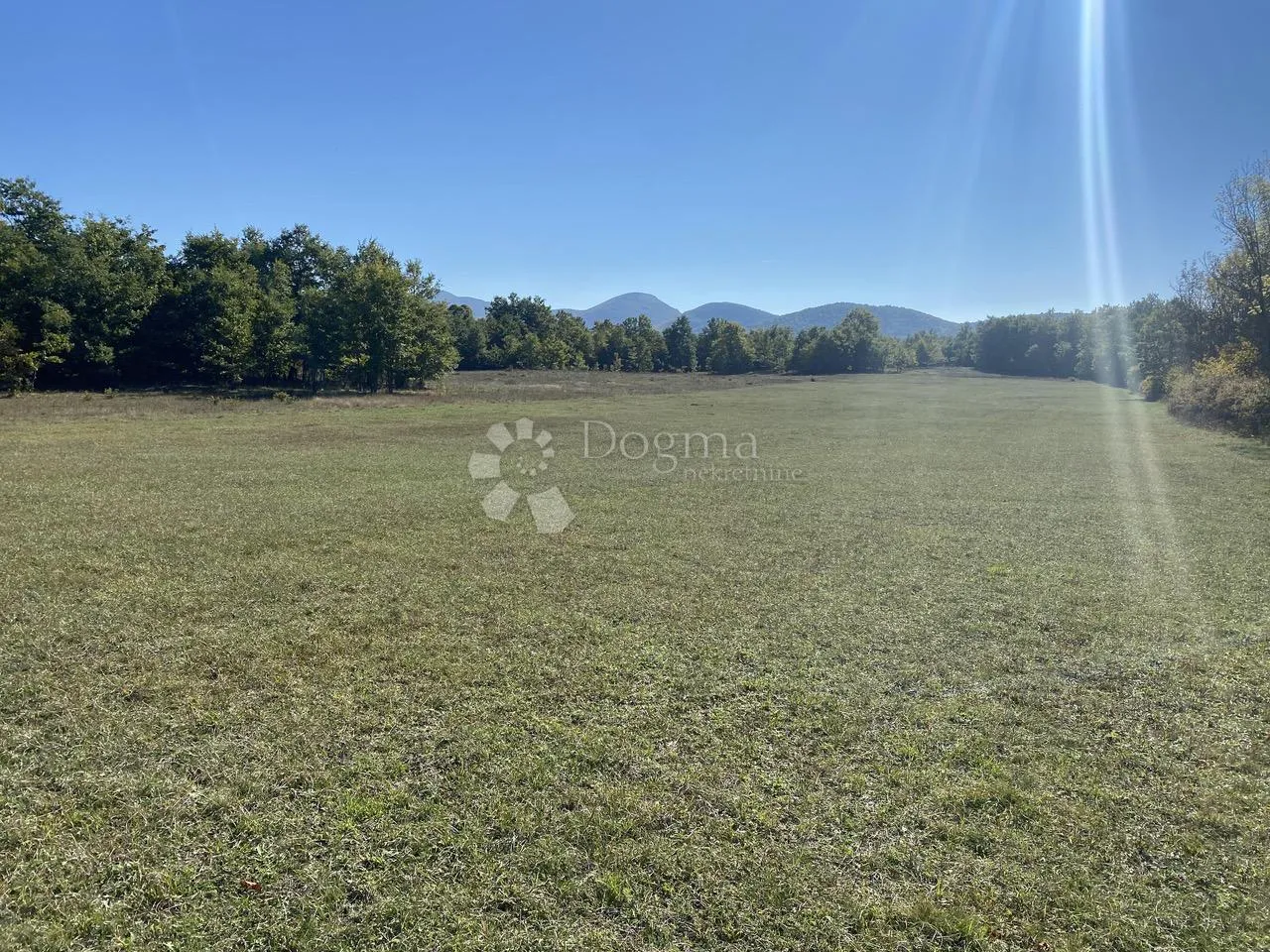 atraktivno zemljište na prodaju – lovinac, 42.343 m² - slika 5