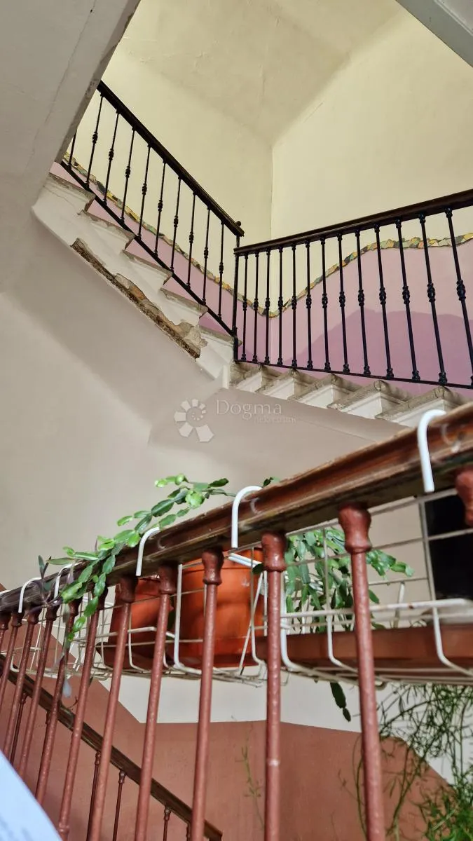 stan u srcu pule - za uživanje u svemu što grad pruža - slika 4