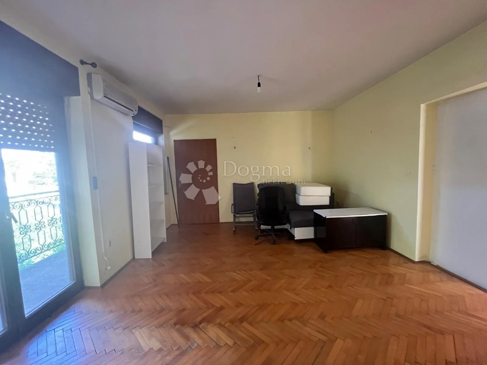 zamet, obiteljska kuća na 4 etaže - slika 4