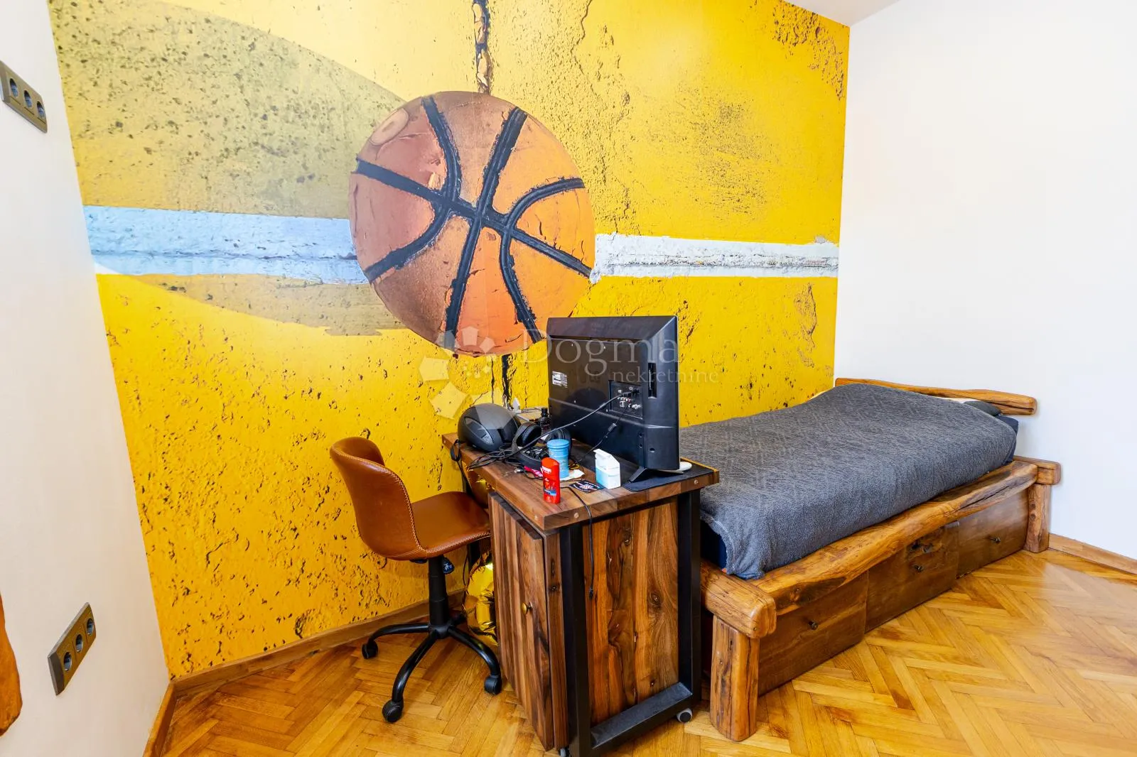 centar varaždina – luksuzno renoviran stan 100 m² s balkonom - slika 16