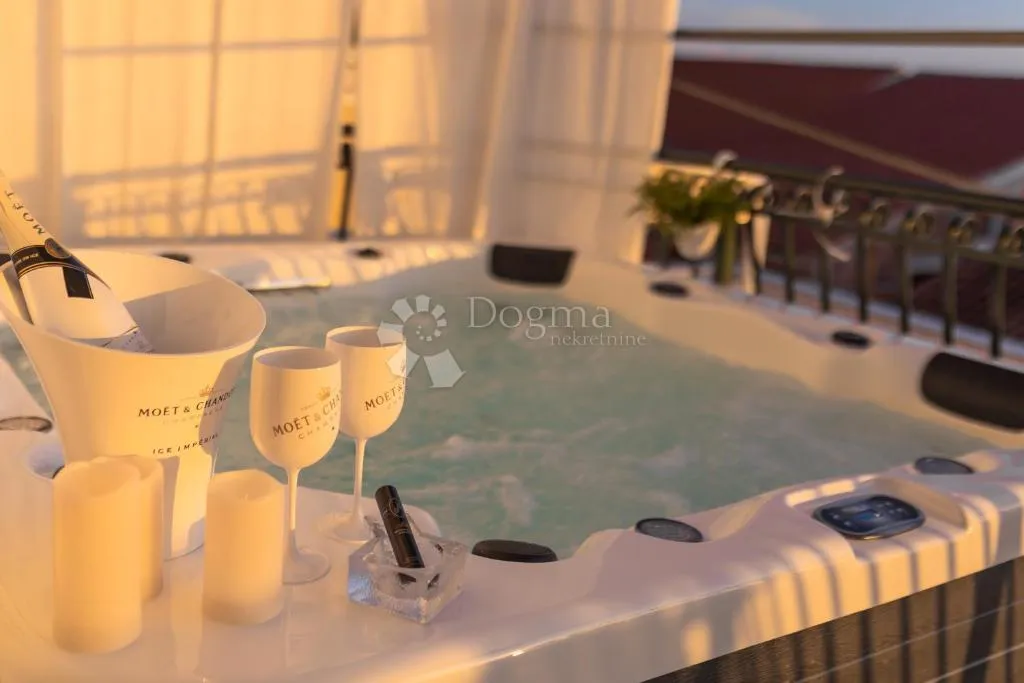 šibenik-penthouse s pogledom na more - slika 3