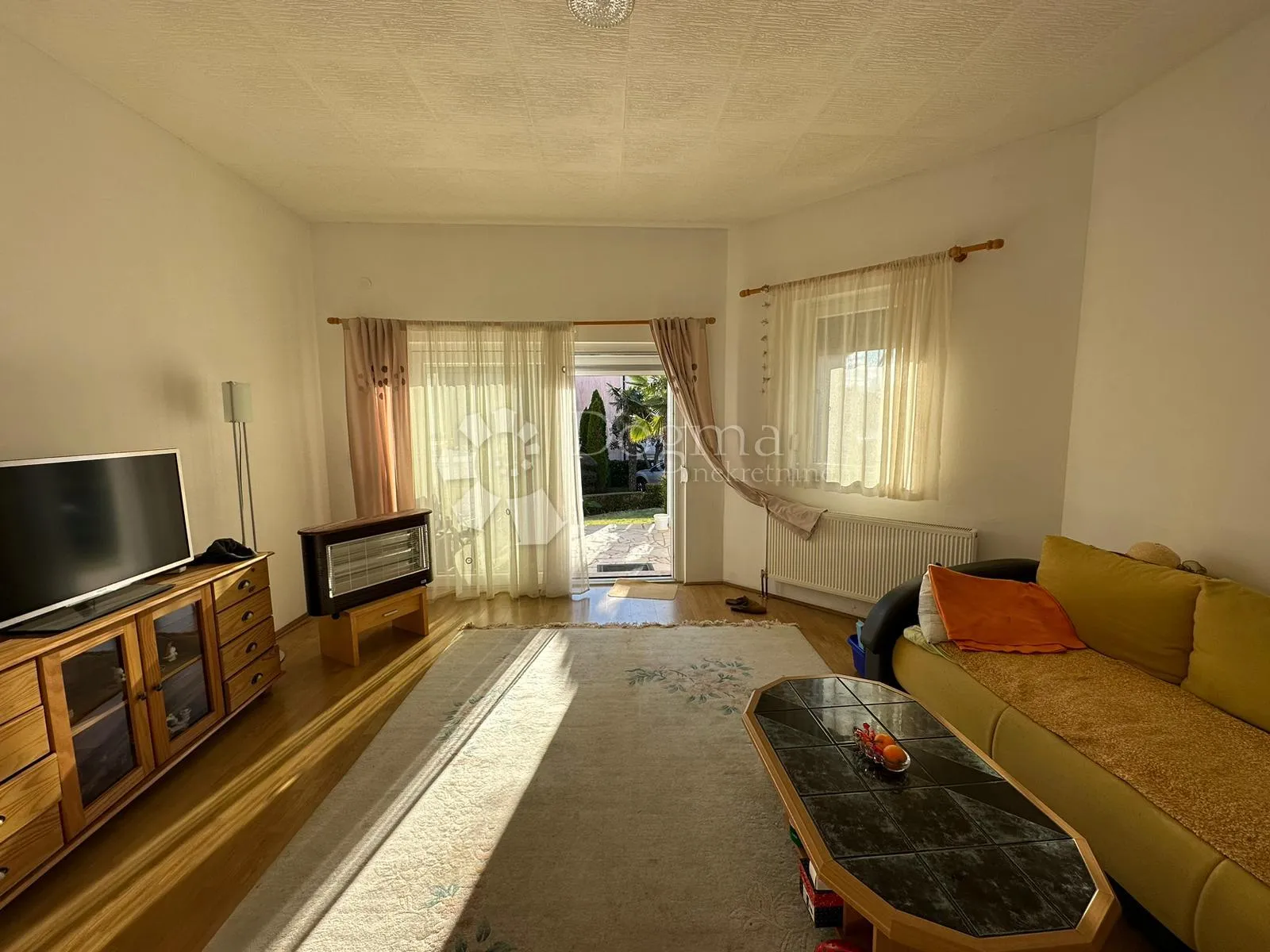 apartmanska kuća na 50 metara do mora - slika 23