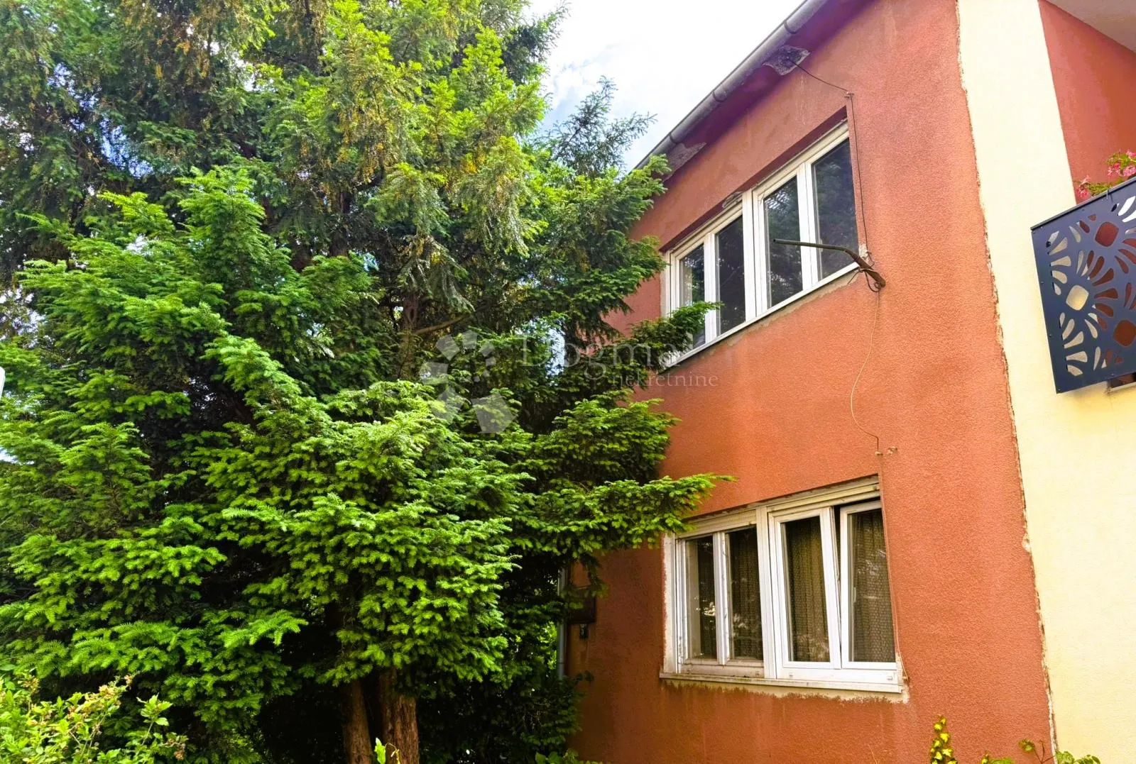 spoj urbanog života i zelenog okruženja - slika 15