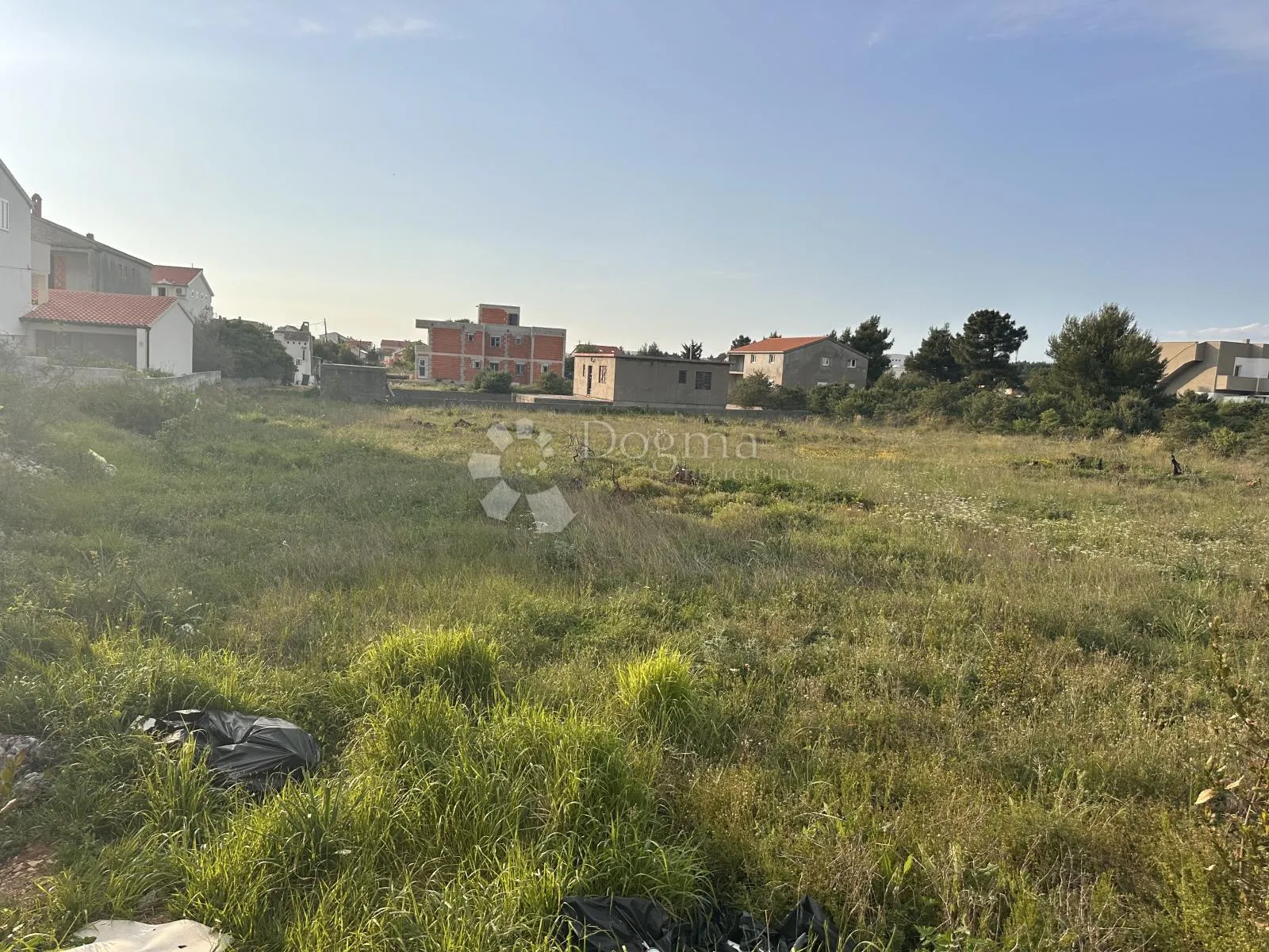 prodaje se građevinsko zemljište vrsi-mulo 1803 m2 - slika 3