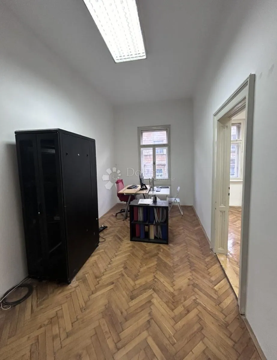 poslovni prostor u strogom centru grada! - slika 3