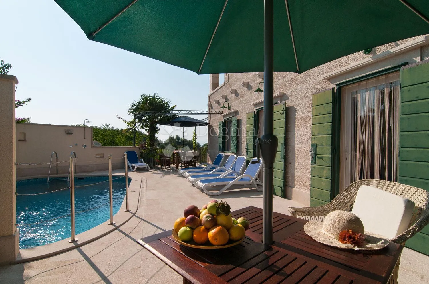 otok brač – mediteranska vila s bazenom i saunom u malom mjestu 900 m do mora - slika 2