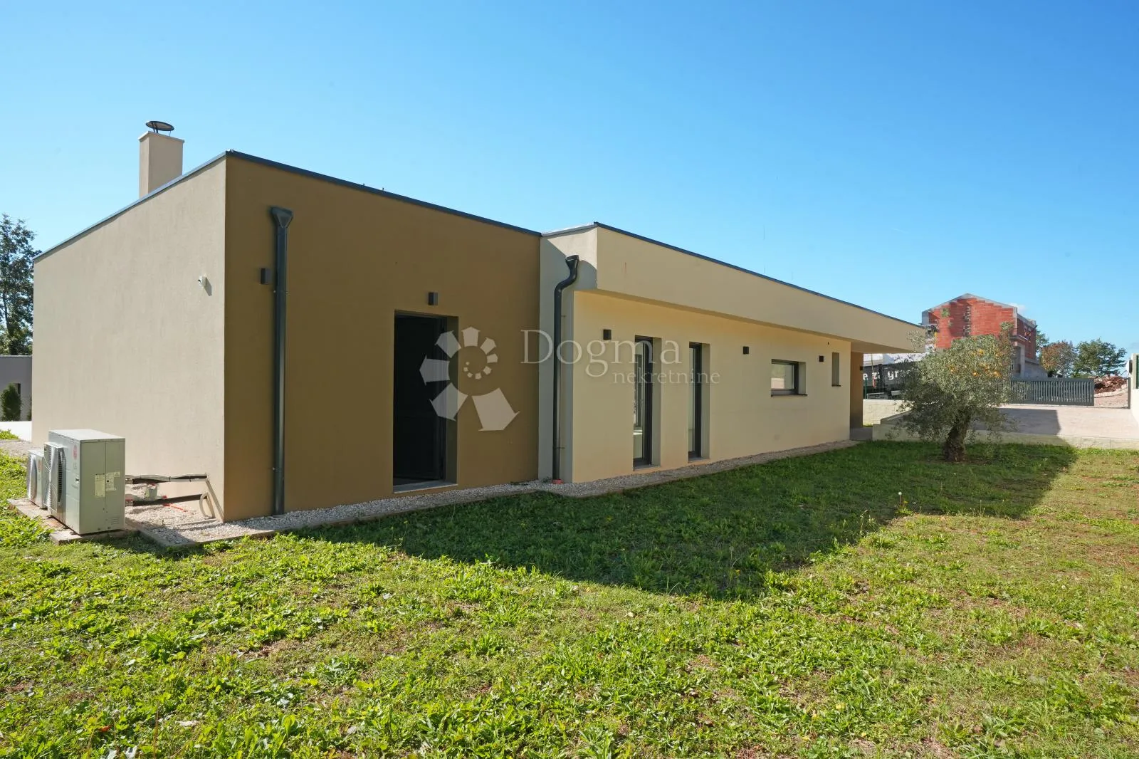 istra prizemnica s 5 zvjezdica - slika 29