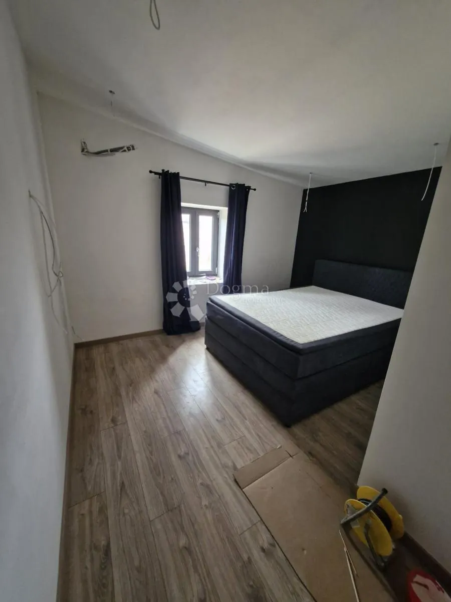 poreč (okolica) - renovirana kamena kuća - slika 6