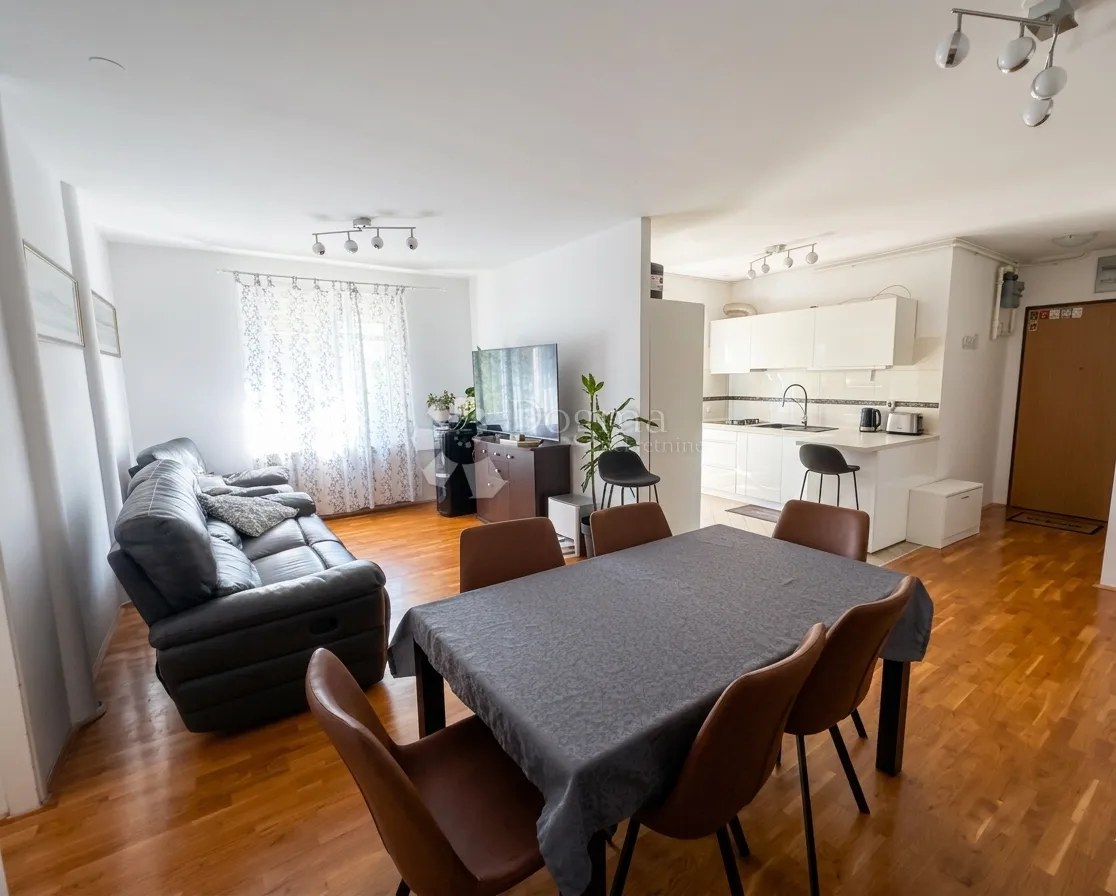 ekskluzivno! 5-sobni stan vrhovec, 111 m², terasa, garaža - slika 2