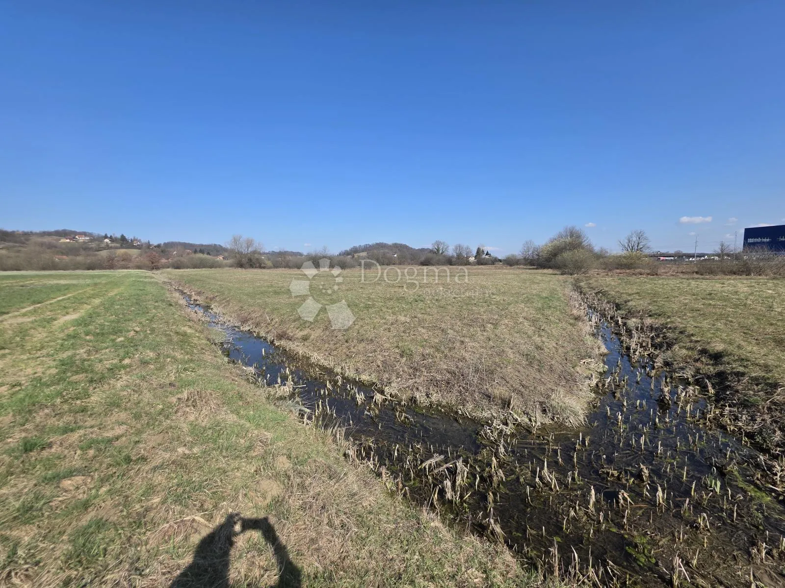 Građevinsko zemljište 5.180m² na odličnoj lokaciji nadomak Zagreba! - Luka