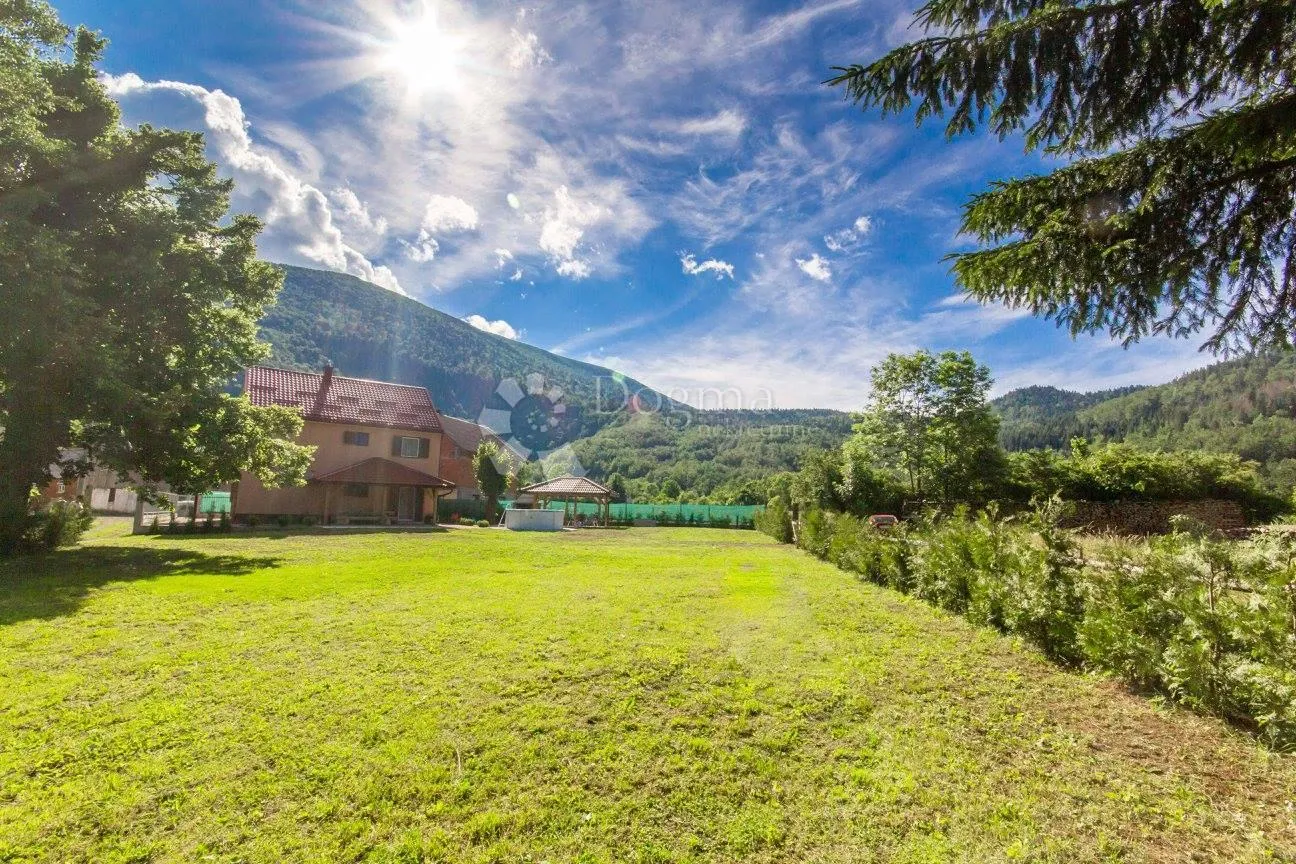 bjelolasica,jasenak, kuća za odmor - slika 8