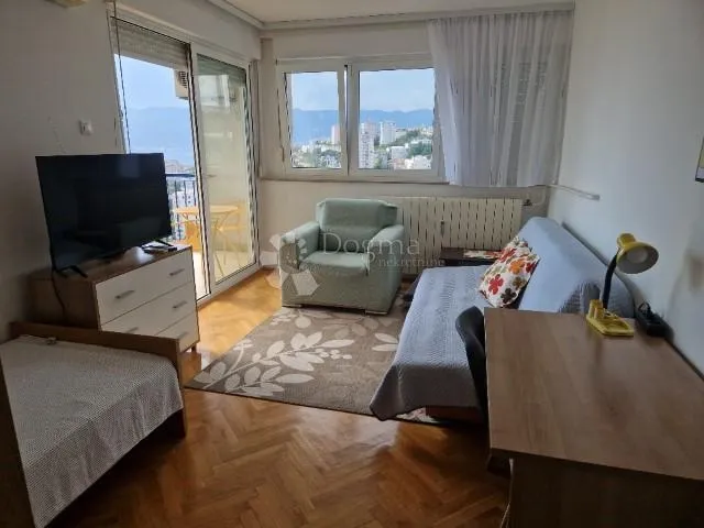 krasan stan za najam u centru turnića - slika 4
