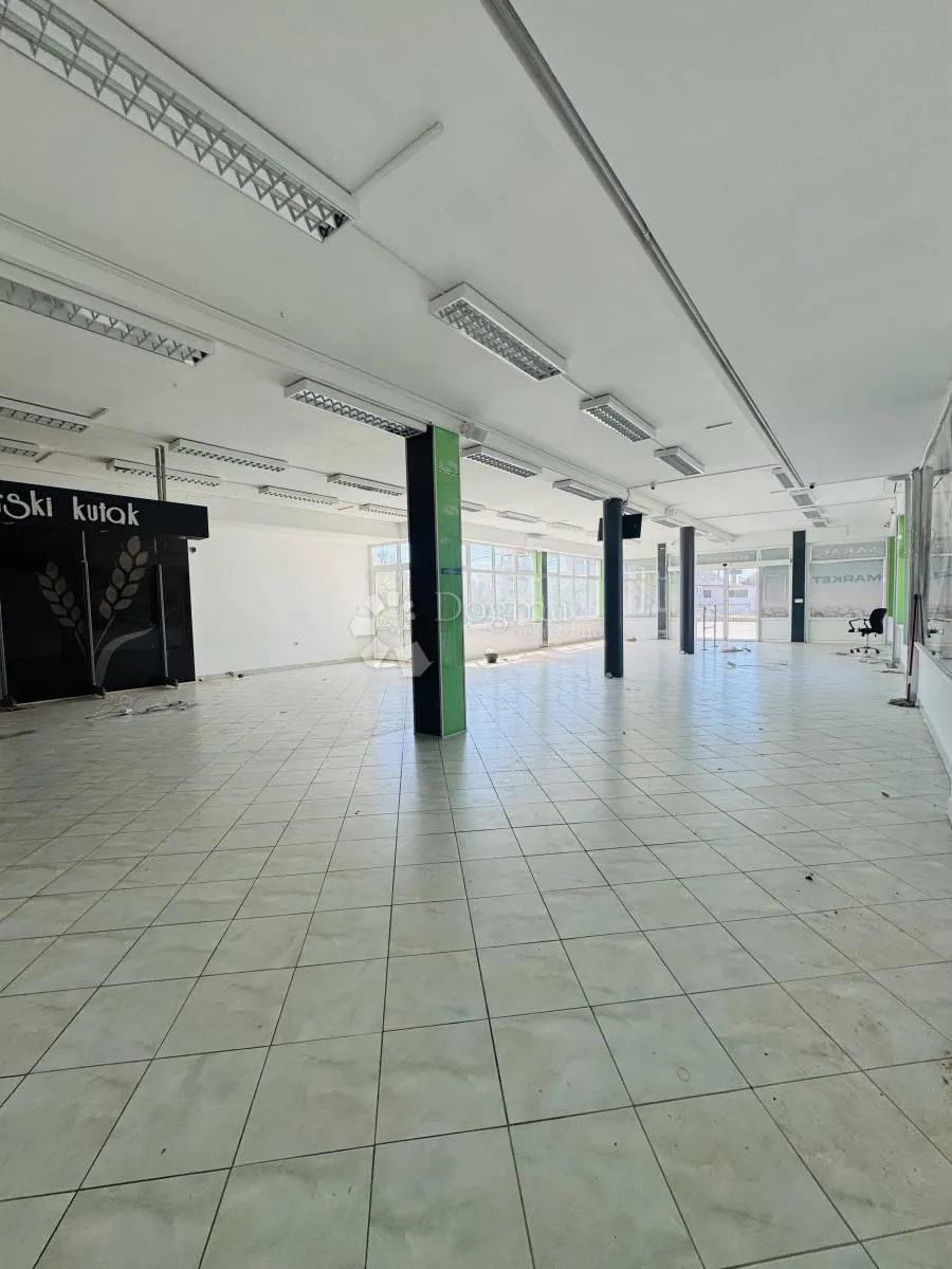 poslovni prostor za najam - vir, 226 m2, odlična lokacija! - slika 10