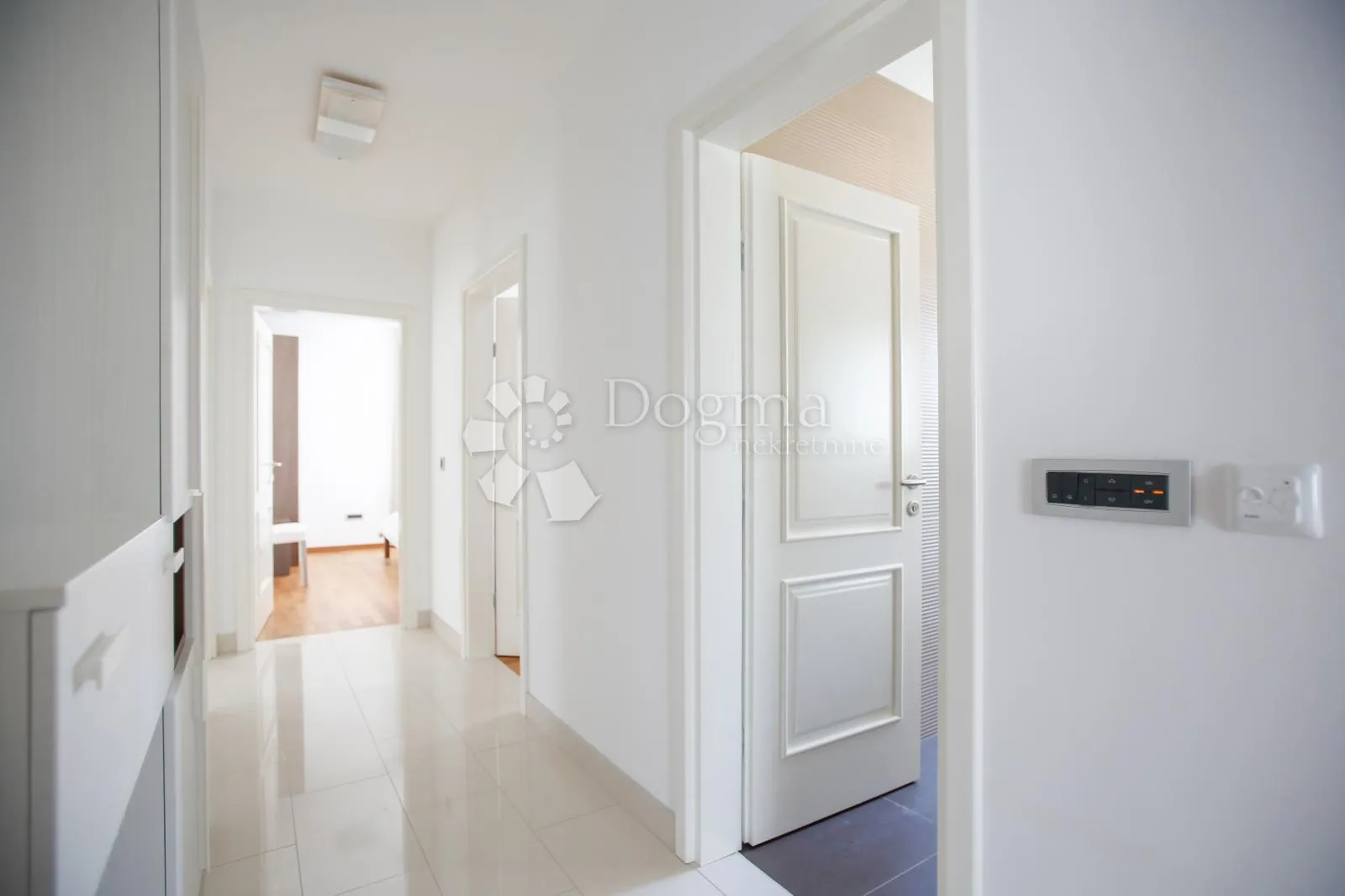 apartman uz more 108m2 - slika 14