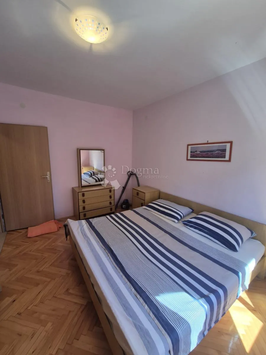 prostrana apartmanska kuća sa panoramskim pogledom na more - slika 37